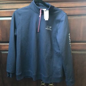 Vineyard Vines whale graphic 1/4 zip pullover
